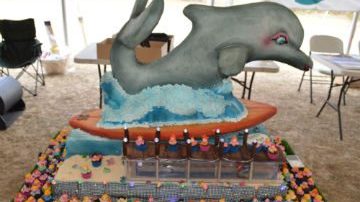 Winning cake at the Coast Out Cake Comp