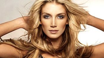 Delta Goodrem set to wow at Mardigrasland