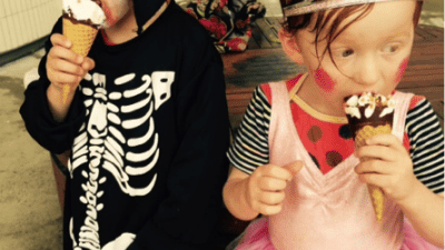 small kids dressed up for Halloween